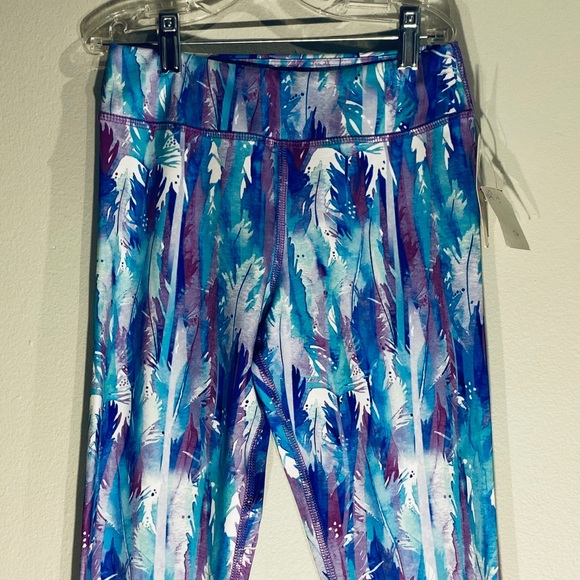 Girl Workout Legging***Feather Print**Youth 12 $89 - Picture 3 of 6